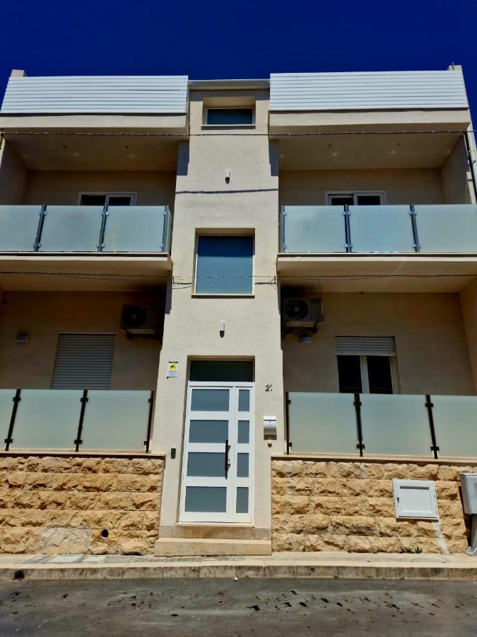 Beach Apartments มารีนาดีรากูซา ภายนอก รูปภาพ